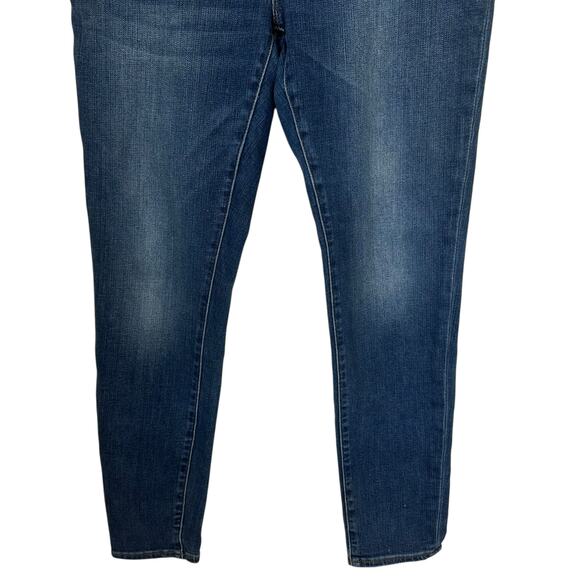 J. Crew 9" High-Rise Skinny Jean in Classic Blue Wash J6584 Size 31 - Picture 4 of 10